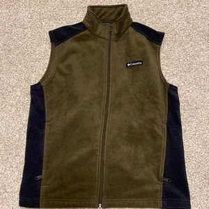 Men’s Columbia vest